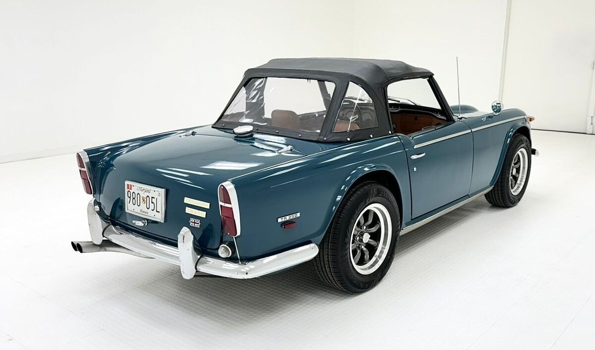 1968 Triumph TR250 Roadster - photo 8