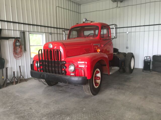 L-190 H/D TRACTOR *RARE FIND ! ** 1-FAMILY OWNED ! ** NO RESERVE $$ BID 2 WIN 1951 International Harvester L-190