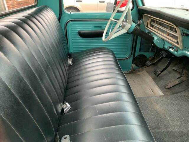 1968 Ford F-100 pick up - photo 2