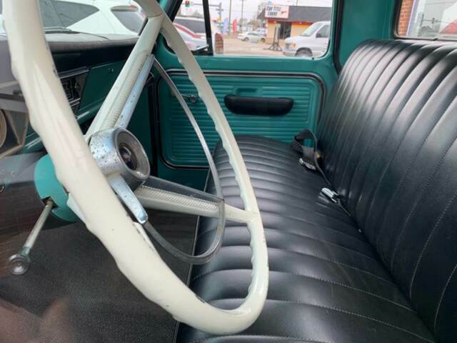 1968 Ford F-100 pick up - photo 3