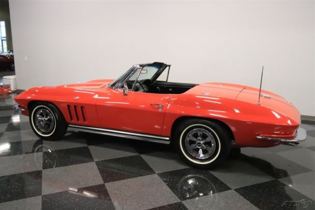 1965 Chevrolet Corvette Convertible - photo 8