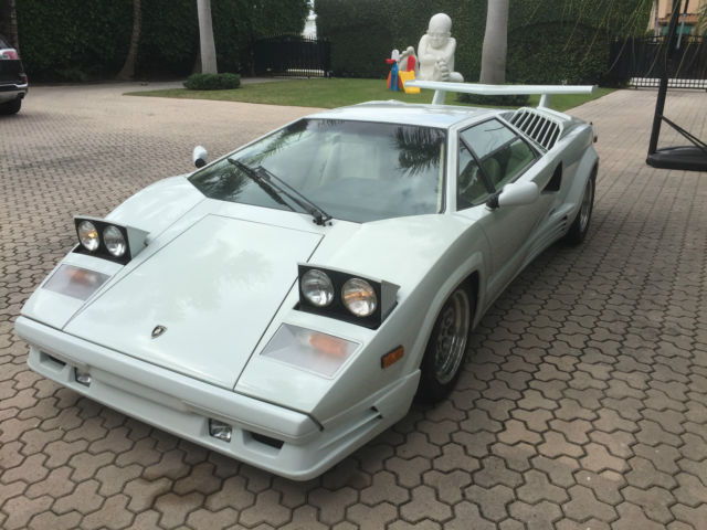 Lamborghini Countach 1989 25th Anniversary WOLF OF WALL STREET - EURO Version 1989 Lamborghini Countach LP112D
