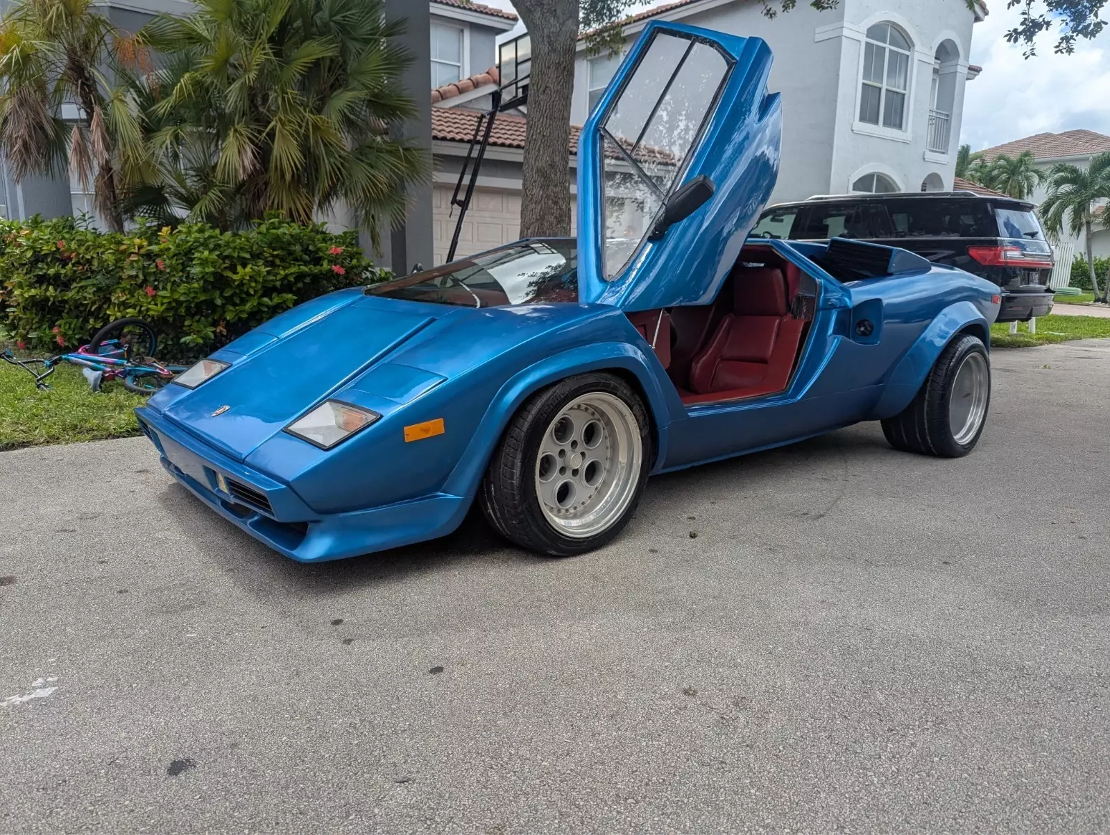 Lamborghini Countach Replica 350 V8 1980 Replica/Kit Makes Countach