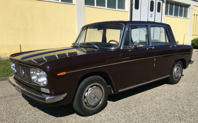 1972 Lancia Fulvia 1,3 Sedan 5 speed in PARIOLI Brown with Tan - photo 2
