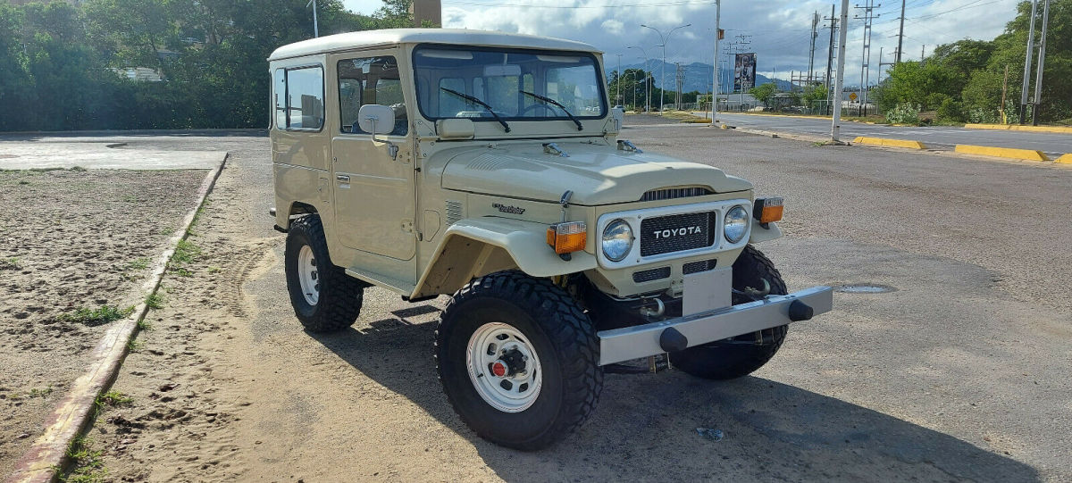 1980 Toyota Land Cruiser - photo 4