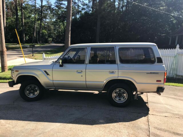Land Cruiser FJ62 4 x 4 1989 Toyota Land Cruiser