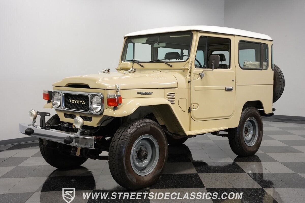 1982 Toyota Land Cruiser FJ40 - photo 6