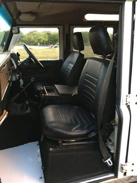 1987 Land Rover Defender - photo 9