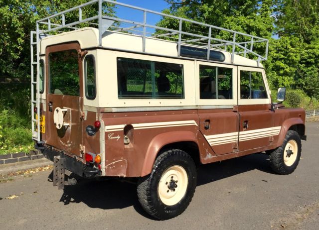 1980 Land Rover Defender County Station Wagon - photo 3