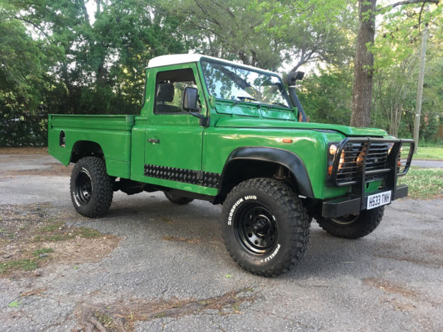 1990 Land Rover Defender