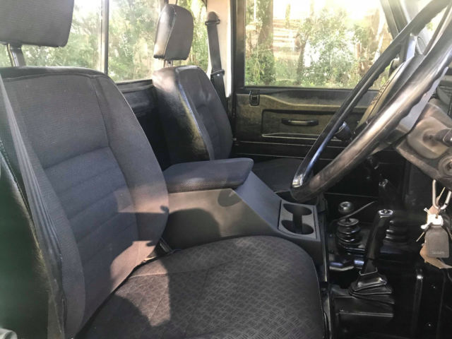 1990 Land Rover Defender - photo 4