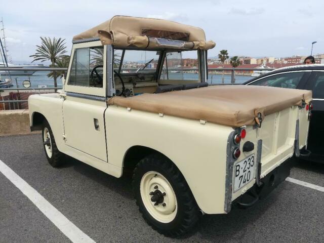 1961 Land Rover Santana  88 - photo 3