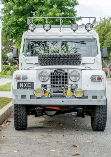 1967 Land Rover Land Rover Series 2A 109 Long Wheelbase - photo 2
