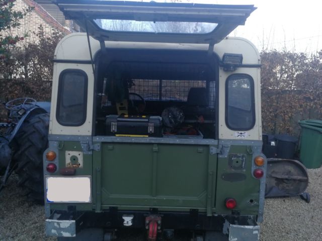 1975 Land Rover Defender 88 - photo 12