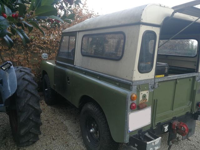 1975 Land Rover Defender 88 - photo 4