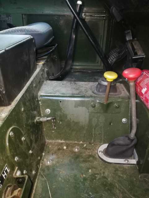 1975 Land Rover Defender 88 - photo 8