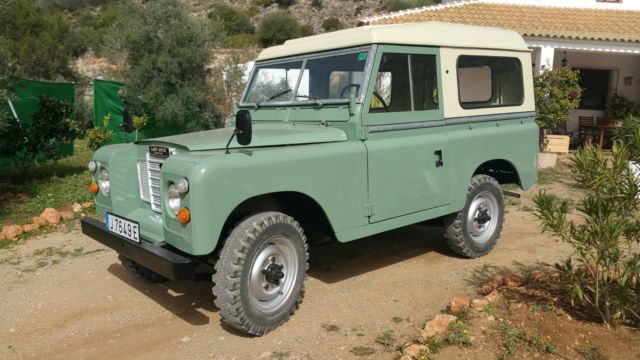 1980 Land Rover Defender SANTANA 88 - photo 4