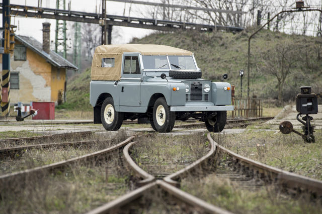 Land Rover 88 Series II /A "FRAME-OFF" restored 1963 Land Rover 88 Series II/A