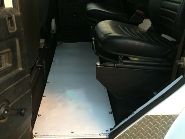 1987 Land Rover Defender - photo 10