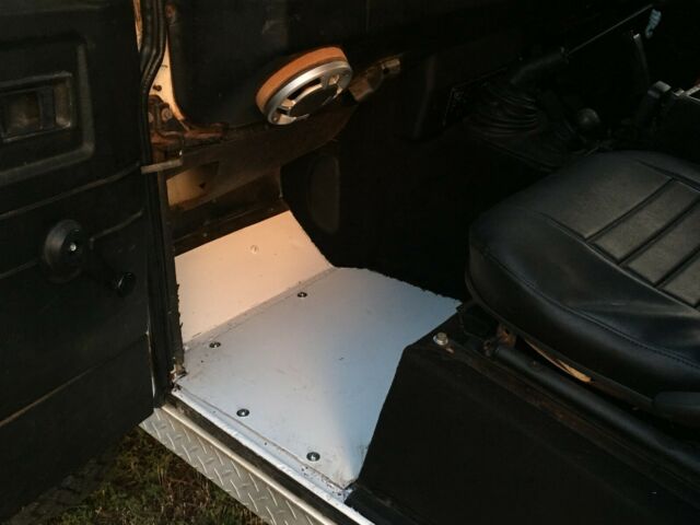 1987 Land Rover Defender - photo 8