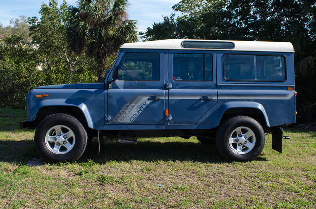1989 Land Rover Defender County Station Wagon - photo 10