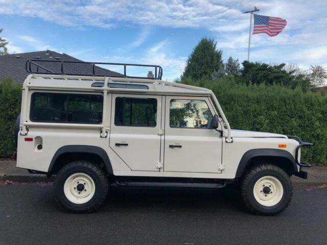 1993 Land Rover Defender