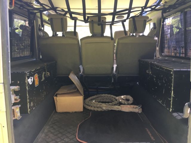 1992 Land Rover Defender Gray Cloth - photo 13