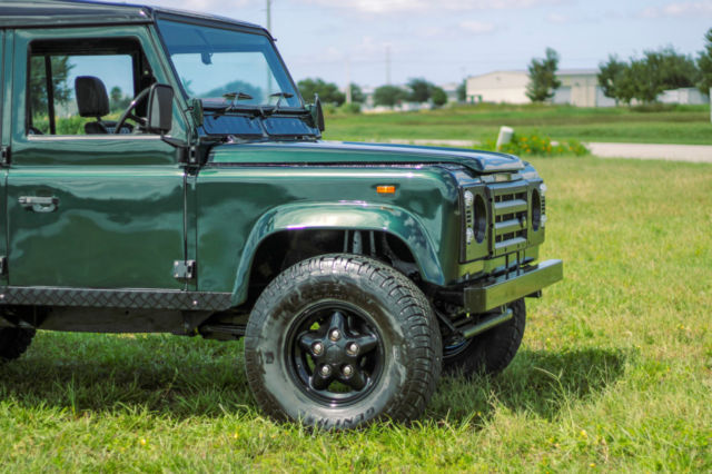 1991 Land Rover Defender 110 Station Wagon - photo 10