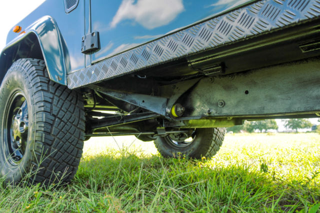1991 Land Rover Defender 110 Station Wagon - photo 13