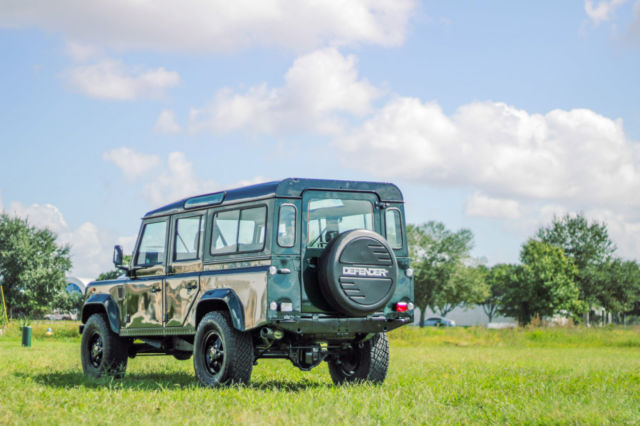 1991 Land Rover Defender 110 Station Wagon - photo 5