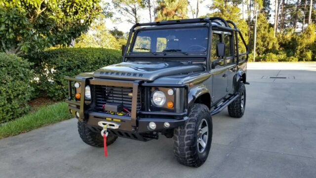 1994 Land Rover Defender 110 - LHD with AC - photo 2