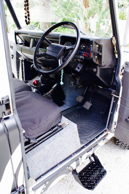 1990 Land Rover Defender - photo 9