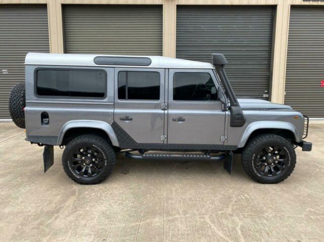 1990 Land Rover Defender 110 Automatic - photo 7