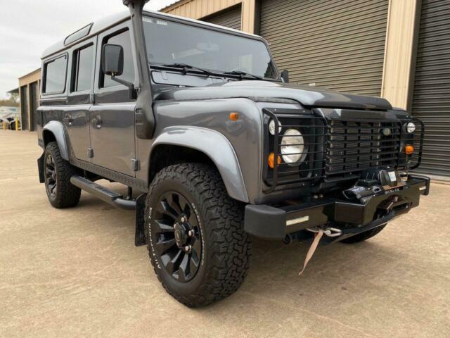1990 Land Rover Defender 110 Automatic - photo 9