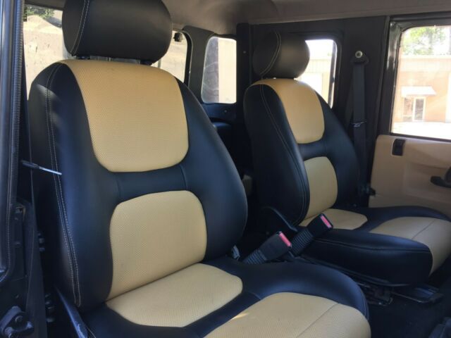1993 Land Rover Defender 110 - LHD with AC - photo 11