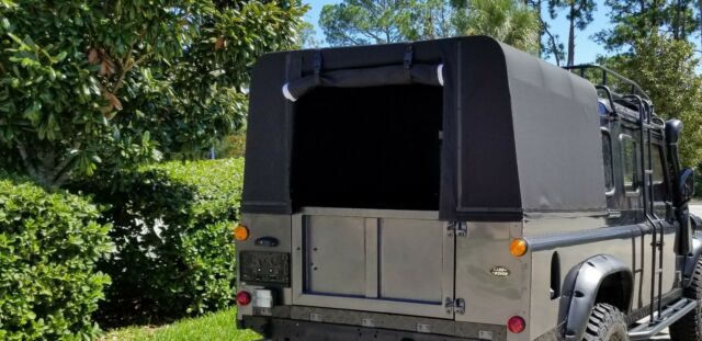 1993 Land Rover Defender 110 - LHD with AC - photo 8