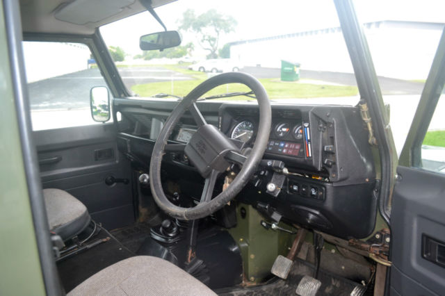 1990 Land Rover Defender - photo 9