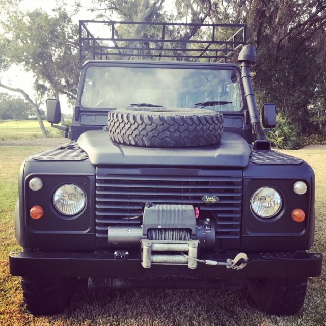 1990 Land Rover Defender 110 COUNTY STATION WAGON - photo 3