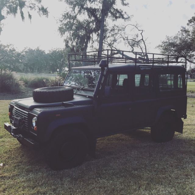 1990 Land Rover Defender 110 COUNTY STATION WAGON - photo 6