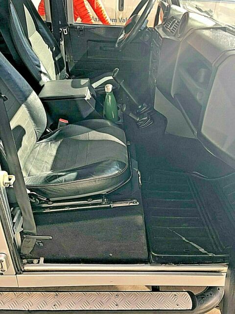 1988 Land Rover Defender - photo 9