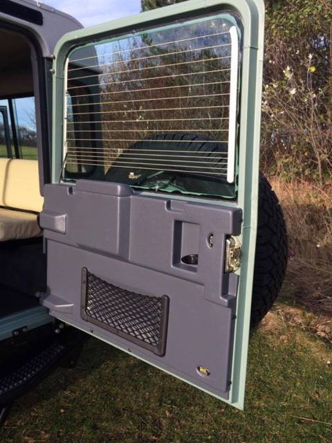 1980 Land Rover Defender 110 Station Wagon 5 Door - photo 12