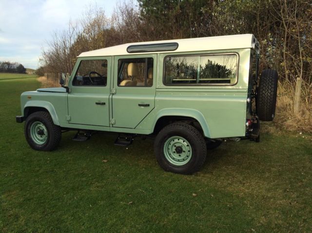 1980 Land Rover Defender 110 Station Wagon 5 Door - photo 5