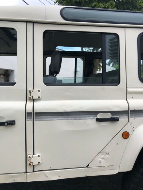 1989 Land Rover Defender White - photo 10