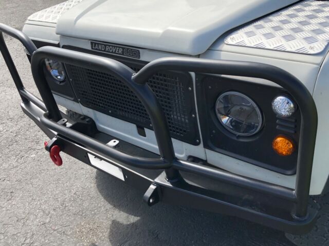 1989 Land Rover Defender White - photo 10