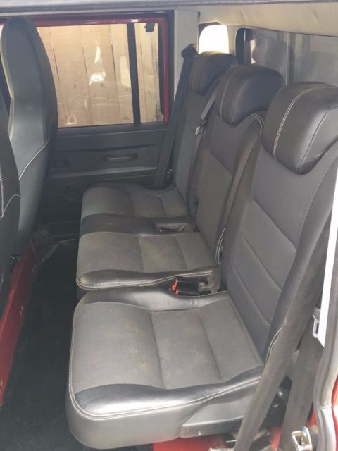 1984 Land Rover Defender Puma G4 Interior - photo 10