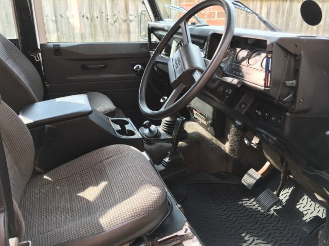 1991 Land Rover Defender County Estate - photo 9