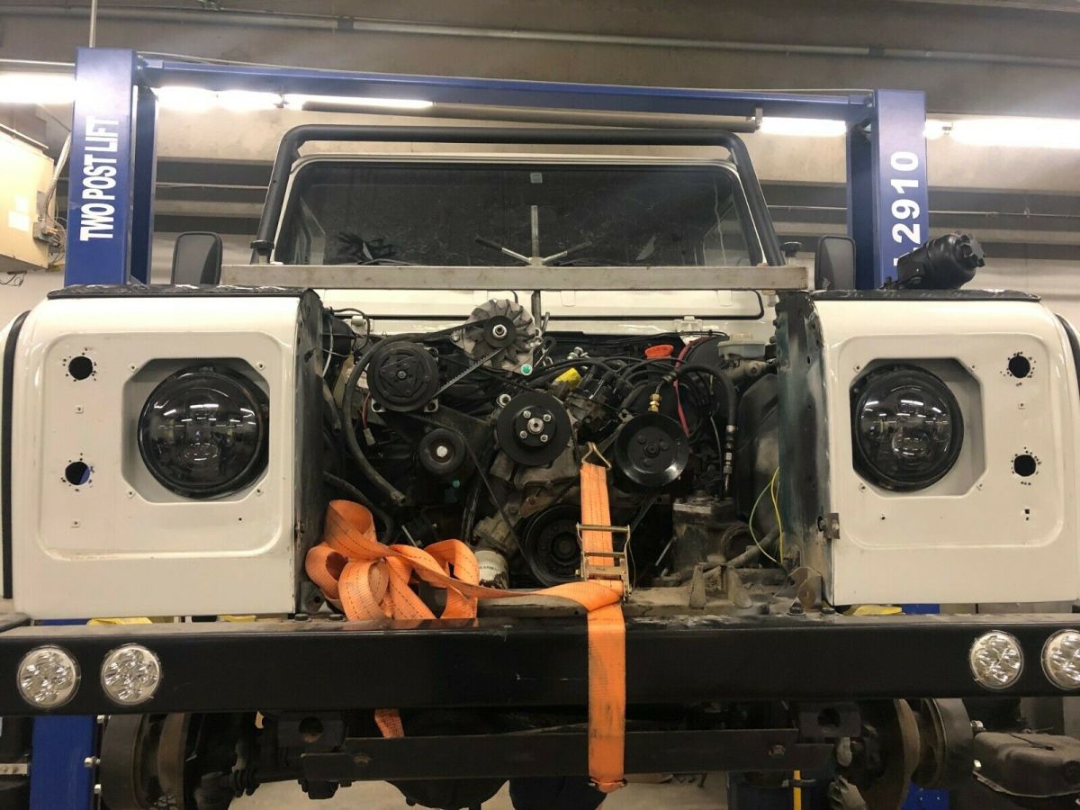 1985 Land Rover Defender 110 Automatic - photo 10