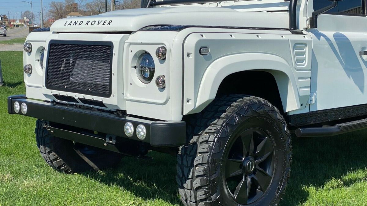 1985 Land Rover Defender 110 Automatic - photo 8