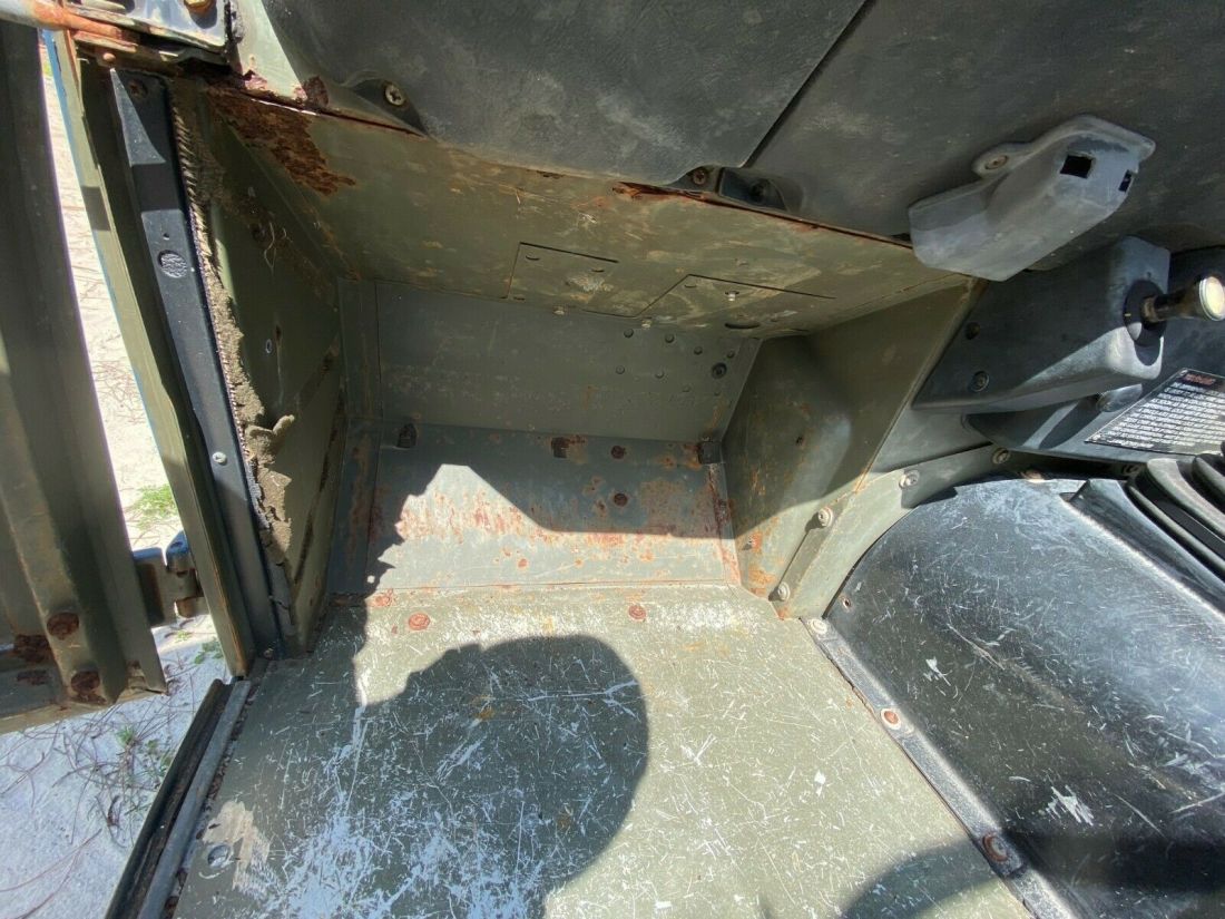 1990 Land Rover Defender - photo 7