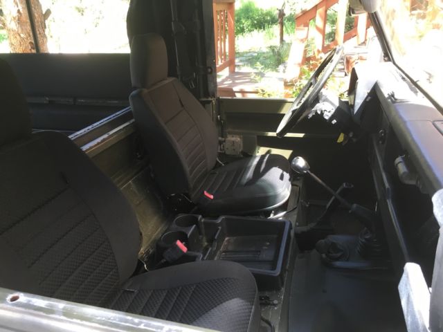 1990 Land Rover Defender - photo 4